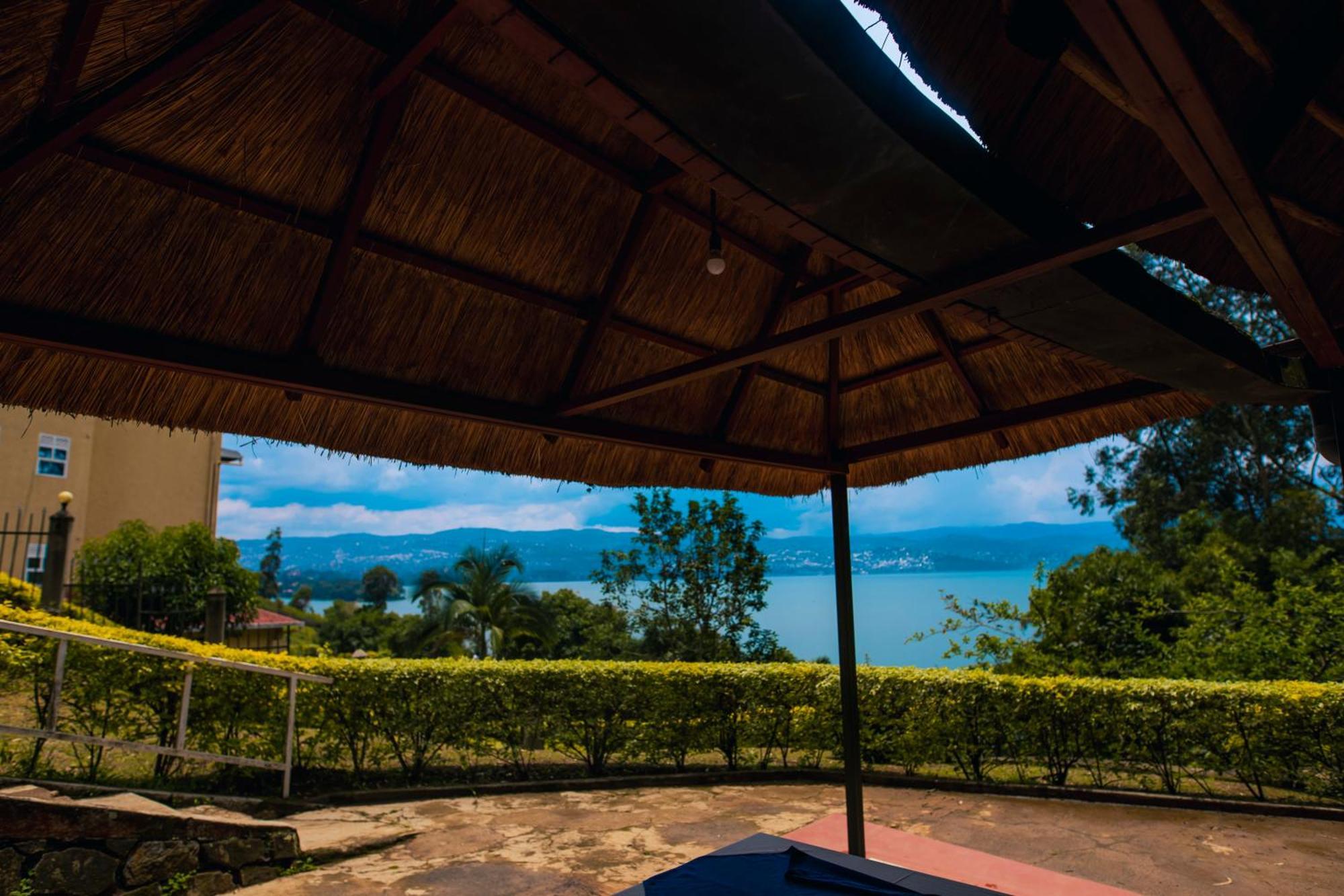 Peace Guest House Muhari Bagian luar foto