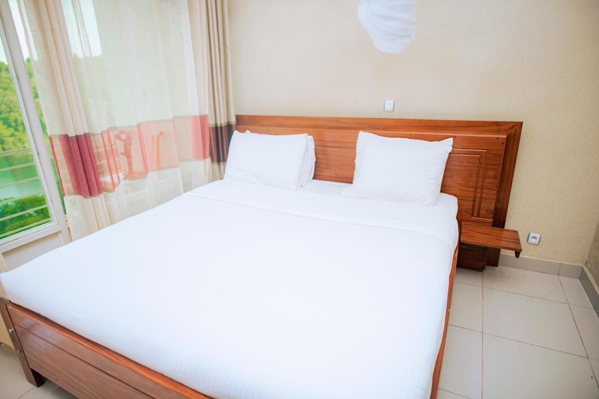 Peace Guest House Muhari Bagian luar foto