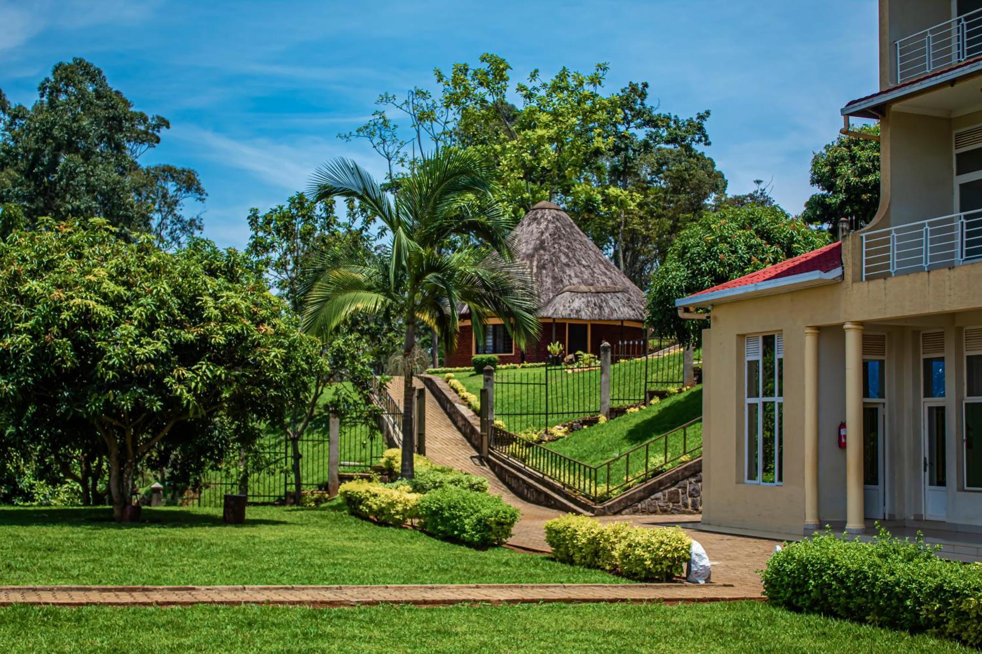 Peace Guest House Muhari Bagian luar foto