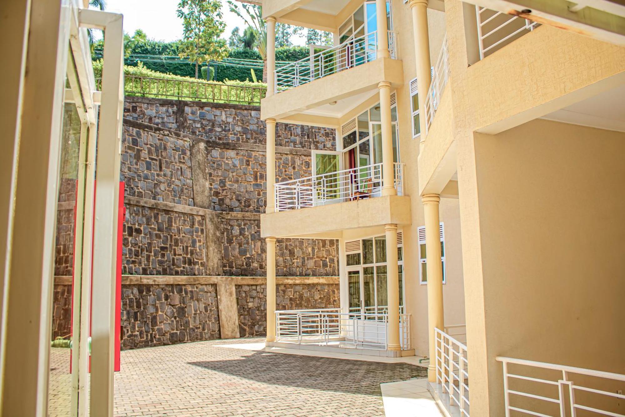 Peace Guest House Muhari Bagian luar foto